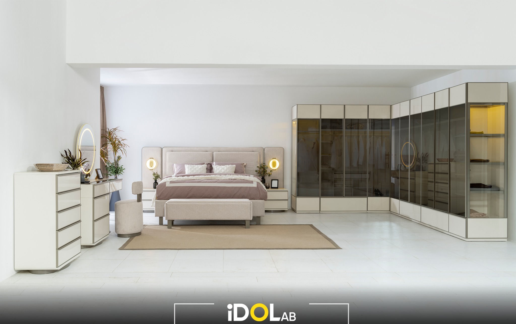 Mirrored Corner-Wardrobe Master Suite